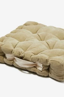 Typo Floor Cushion 3 Typo Floor Cushion -Cotton On Shop 1684080 31 1 scaled