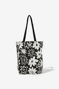 Typo Art Tote Bag